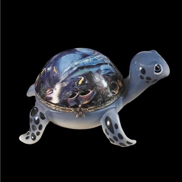 Ardleigh Elliott “Ocean City” music trinket box - Picture 3 of 7